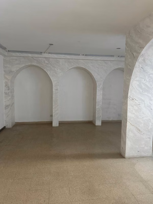 Propiedad exclusiva de uso mixto en Paitilla con Piscina