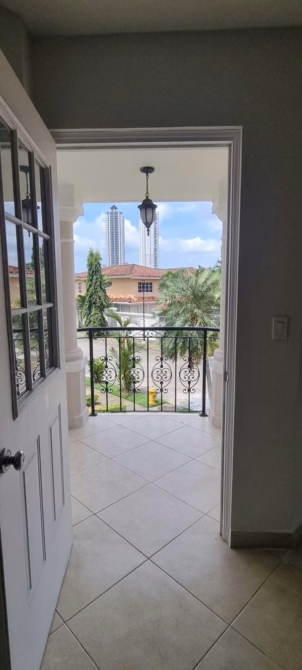 COMMERCIAL AND RESIDENTIAL HOUSE FOR RENT - CHANIS LA FONTANA