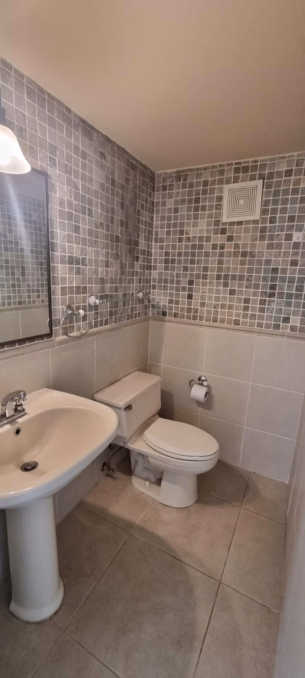 COMMERCIAL AND RESIDENTIAL HOUSE FOR RENT - CHANIS LA FONTANA