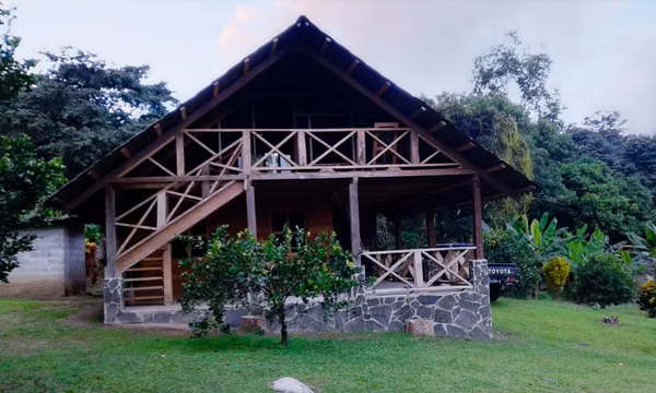 Se vende finca en Altos de Pacora