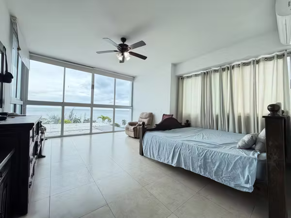 Penthouse in PH H20, Avenida Balboa