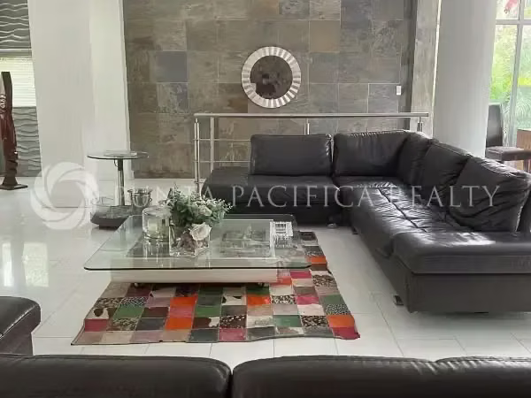 Luxury Residence in Albrook with Private Pool | Surrounded by Nature - Albrook
