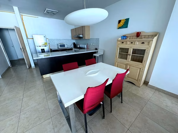 Apartment for Sale – Modern &amp; Fully Equipped – Panama City – 100 m² – $195,000