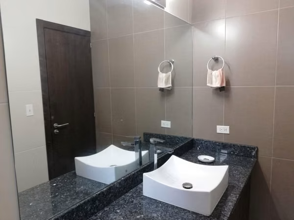 Se vende apartamento en PH Taurus  Towers - Carrasquilla - Via España