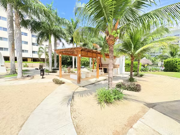 Apartment for sale in Playa Caracol