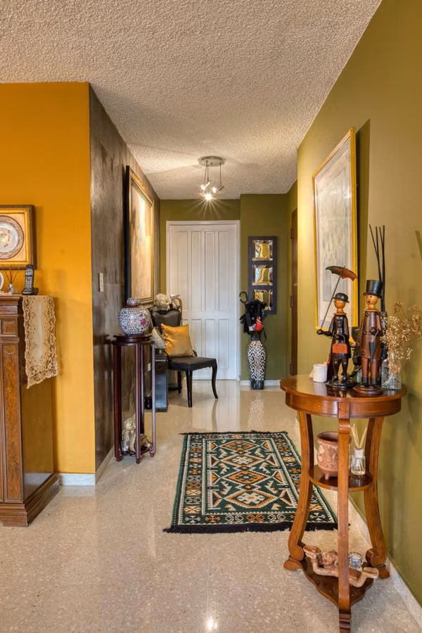 REMODELED APARTMENT FOR SALE AT OBARRIO BELLA VISTA