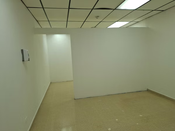 OFICINAS 52 MTS / EL DORADO, PLAZA AVENTURA