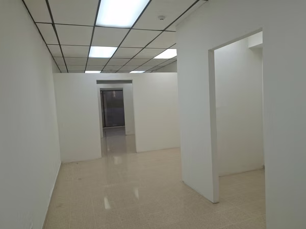 OFICINAS 52 MTS / EL DORADO, PLAZA AVENTURA