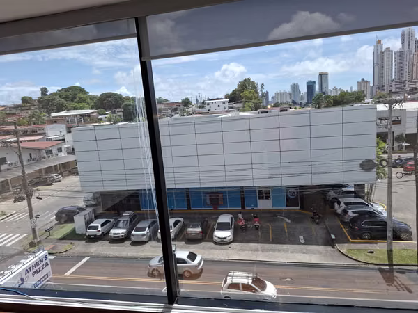OFICINAS 52 MTS / EL DORADO, PLAZA AVENTURA