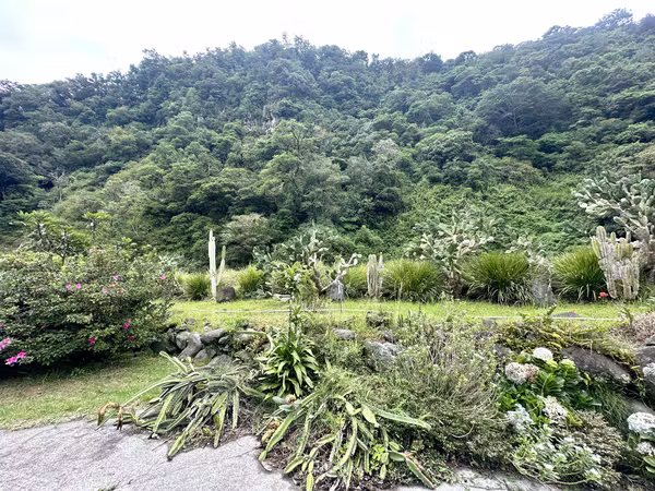 FURNISHED HOUSE FOR RENT IN EXCLUSIVE GATED COMMUNITY IN BAMBITO