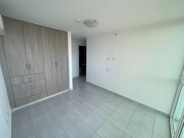 APARTMENT FOR SALE IN METROPOLITAN PARK IN SPAIN - JS