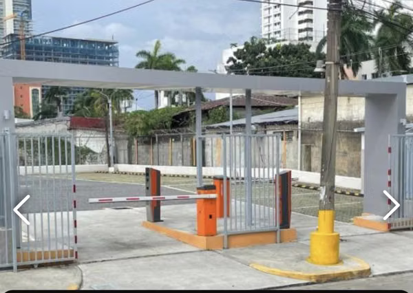 ÁGUILA REAL ESTATE RENTS ENTIRE PARKING LOT
