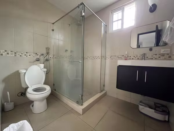 SE VENDE CASA – BOSQUES DE LAS CIBELES, ALTOS DE PANAMÁ
