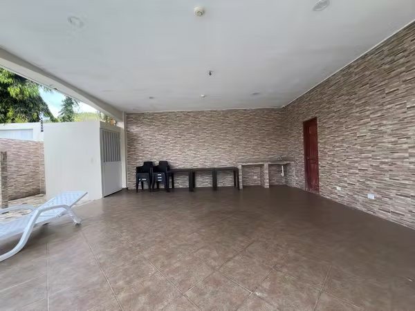 SE VENDE CASA – BOSQUES DE LAS CIBELES, ALTOS DE PANAMÁ