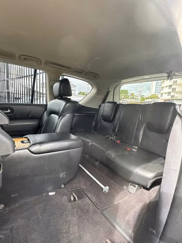 Infiniti QX80 2012