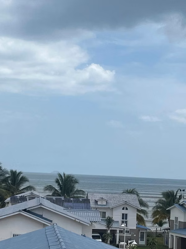 VENDO HERMOSA CASA EN PLAYA DORADA VACAMONTE