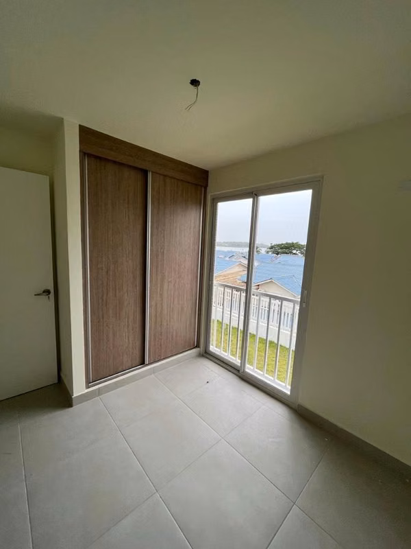 VENDO HERMOSA CASA EN PLAYA DORADA VACAMONTE