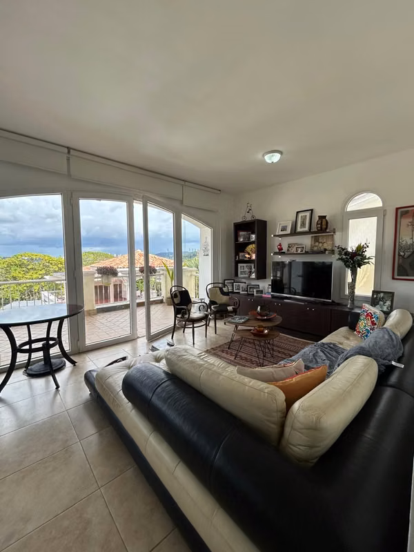 SE VENDE APARTAMENTO – Tucan Country Club- Terraza