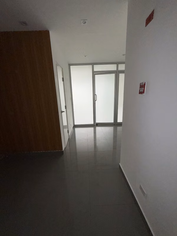 ALQUILO OFICINA EN COSTA DEL ESTE