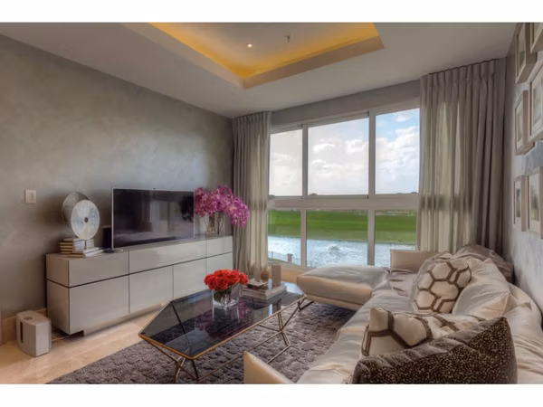 THE RESERVE 4 Bedrooms US$1,150,000