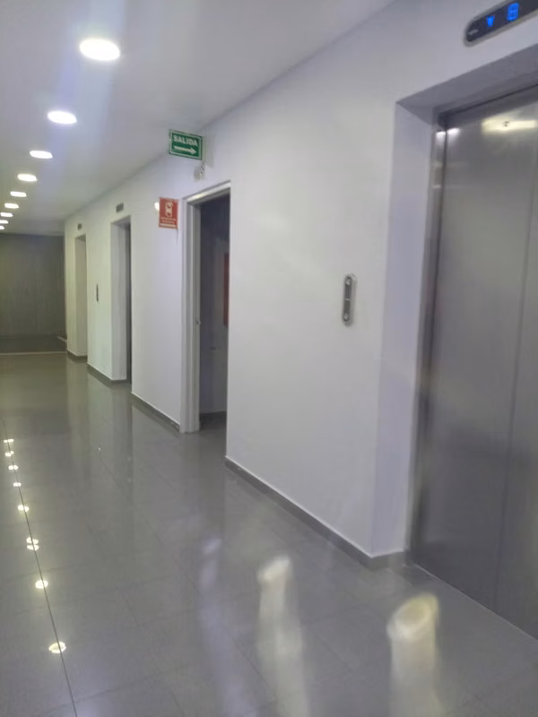 ALQUILER AMPLIAS  OFICINAS