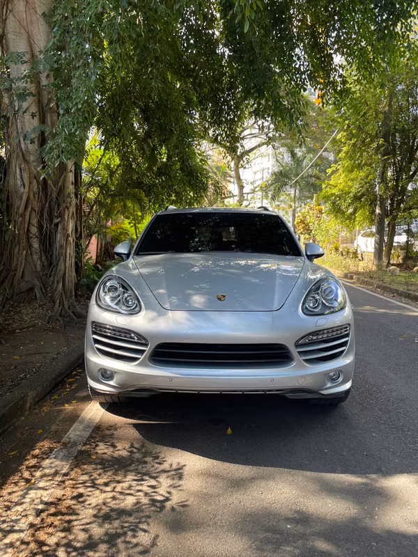 PORSCHE CAYENNE 2014 $17.900