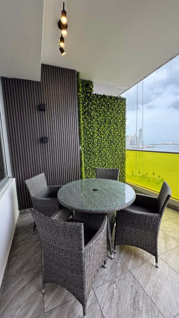 PH Element for sale. Balboa Avenue. Ocean view. 2 bedrooms