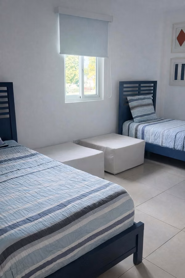 VENTA CASA CON PISCINA PRIVADA EN BIJAO