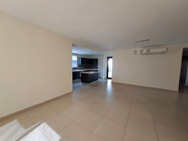 apartamento en venta en River Valley