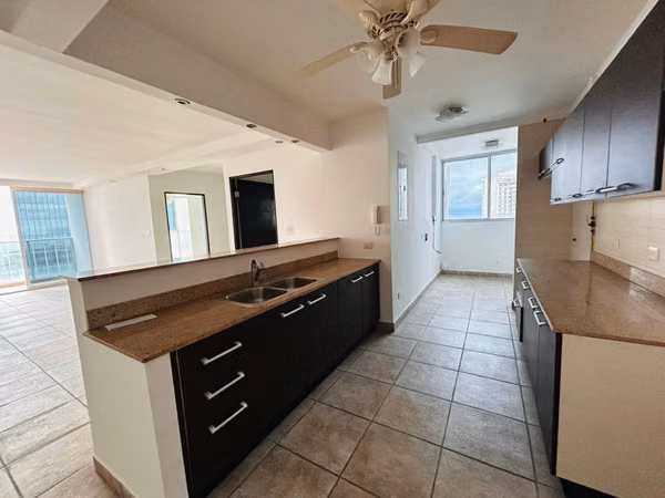 VENDO APARTAMENTO EN PUNTA PACIFICA
