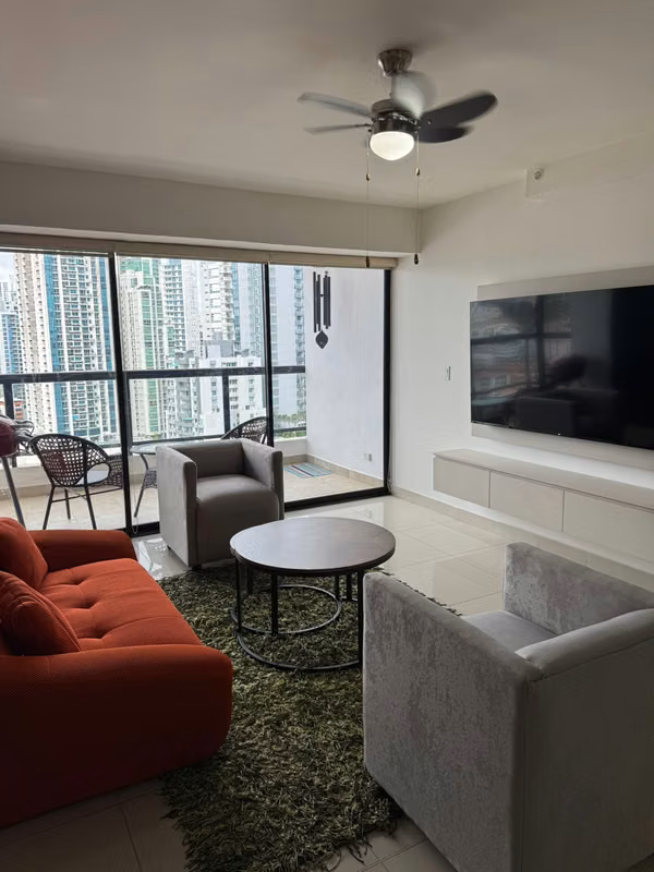 FOR RENT – PH BALBOA BAY, 3 bedrooms furnished apartment.