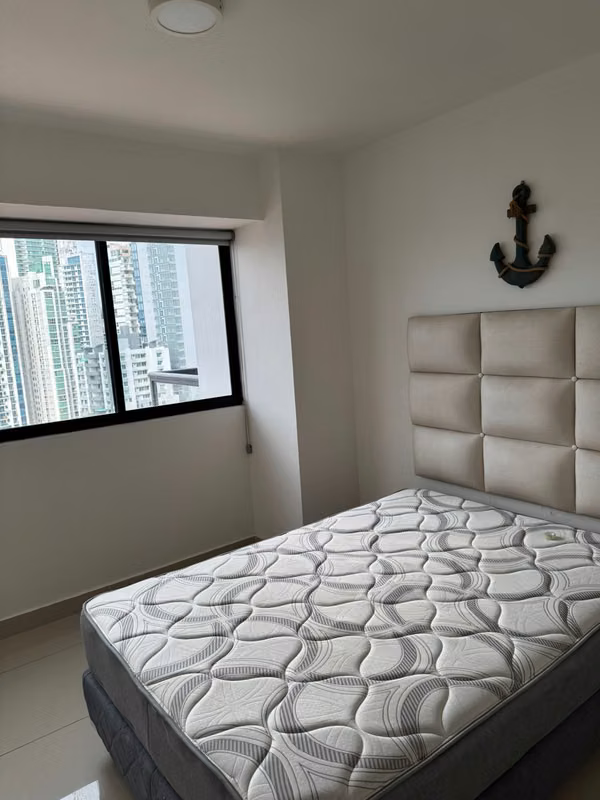FOR RENT – PH BALBOA BAY, 3 bedrooms furnished apartment.