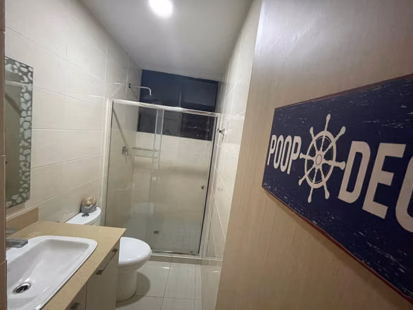 FOR RENT – PH BALBOA BAY, 3 bedrooms furnished apartment.