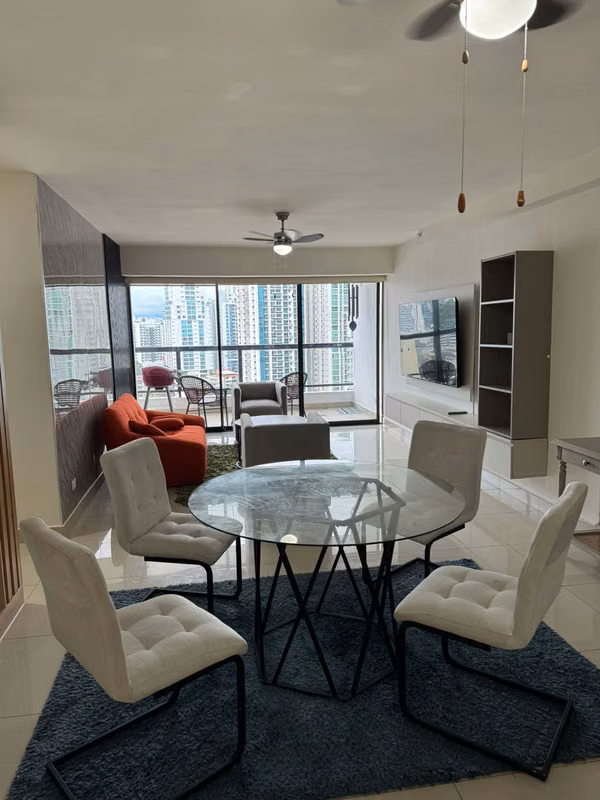 FOR RENT – PH BALBOA BAY, 3 bedrooms furnished apartment.
