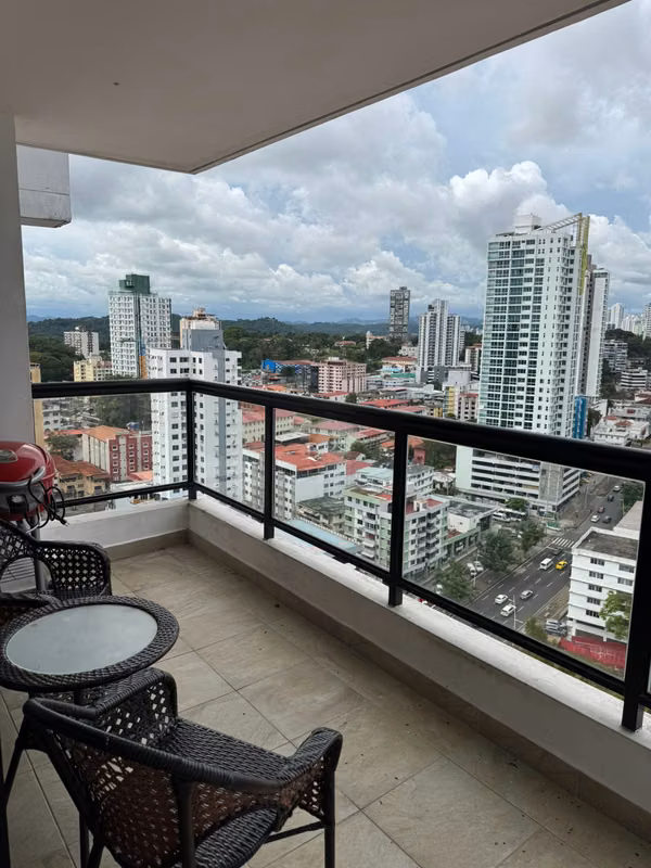 FOR RENT – PH BALBOA BAY, 3 bedrooms furnished apartment.