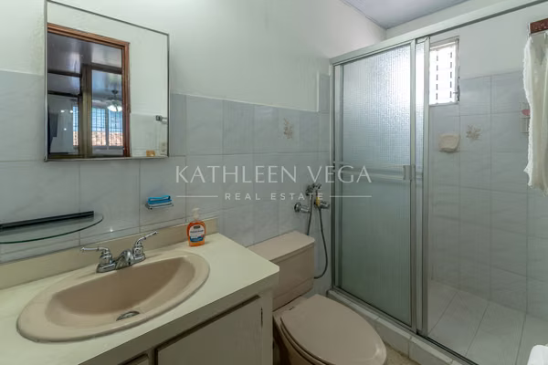 Two-Story Duplex House for sale in Altos de Panamá, La Riviera