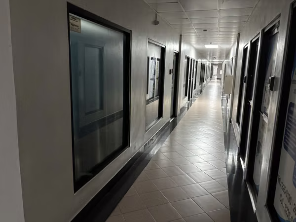 Venta de Oficina en Plaza Aventura, El Dorado
