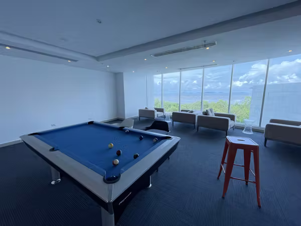 PEARL OF THE SEA - VISTA AL MAR- 3RCS- 730K