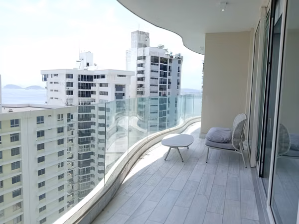 ALQUILER  apartamento de Alto Perfil en THE TOWERS  | Frente al Mar