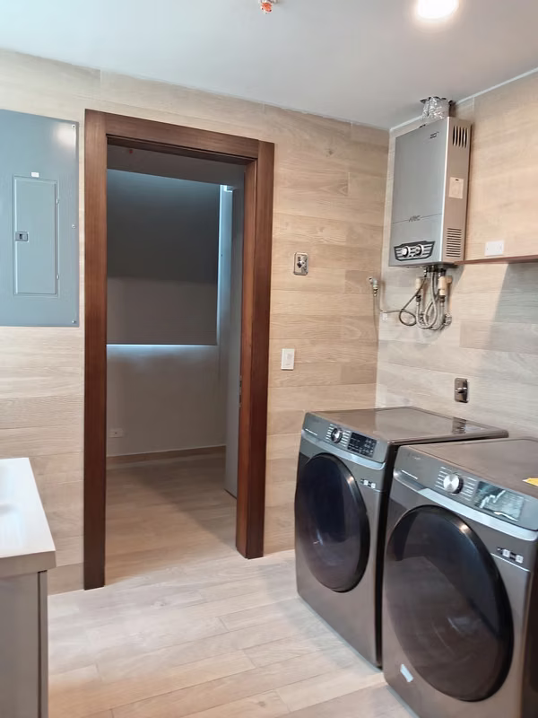 ALQUILER  apartamento de Alto Perfil en THE TOWERS  | Frente al Mar