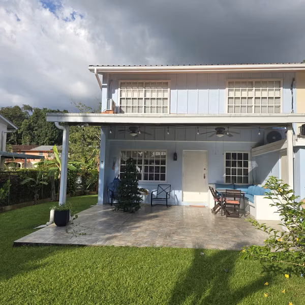 Casa duplex moderna remodelada