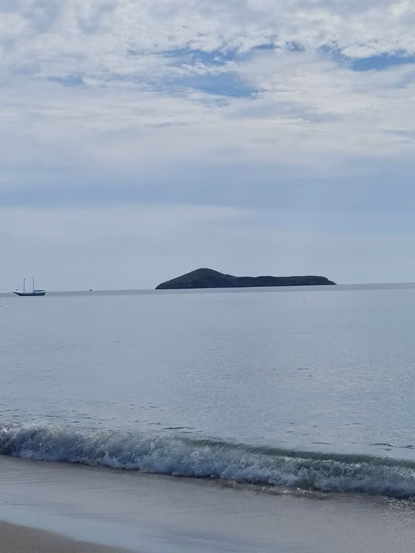 PLAYA FARALLON LOTE 704 M2 ALQUILO $650 mes O VENDO $200k