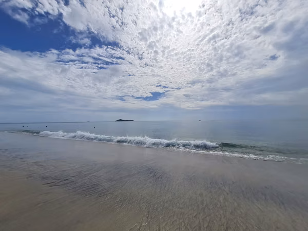 PLAYA FARALLON LOTE 704 M2 ALQUILO $650 mes O VENDO $200k
