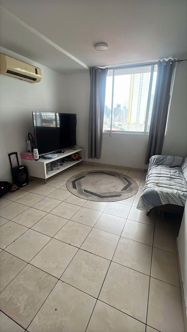 Apartment for sale in Via España PH Plaza Valencia