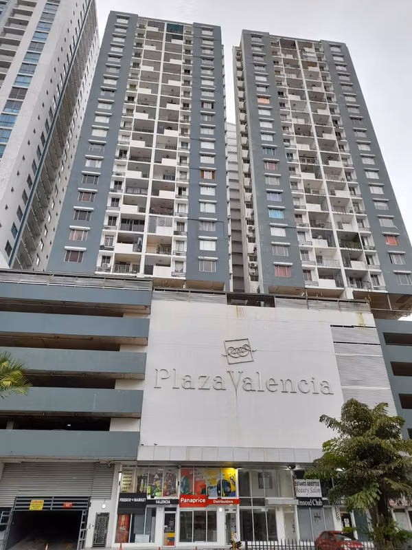 Apartment for sale in Via España PH Plaza Valencia
