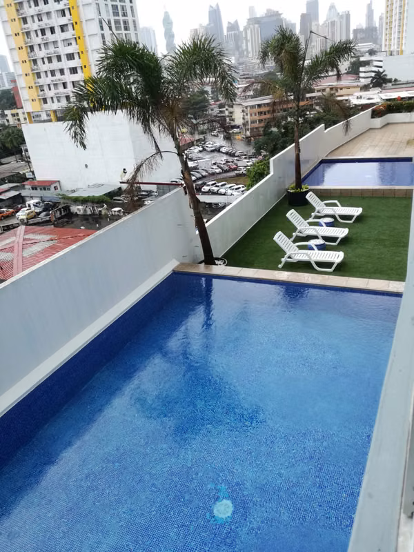 Apartment for sale in Via España PH Plaza Valencia