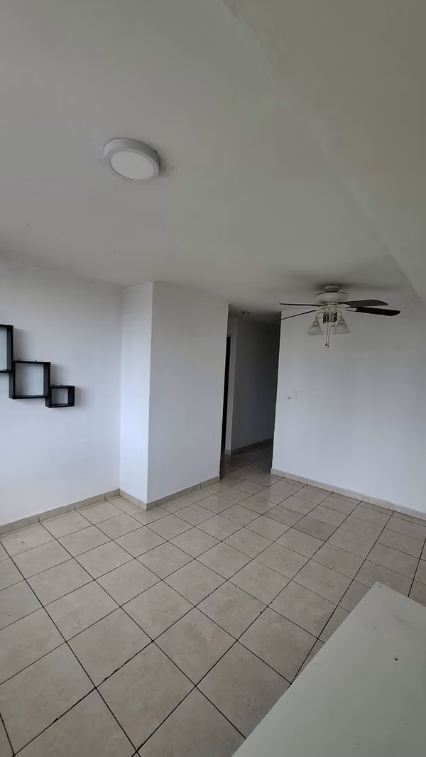 Apartment for sale in Via España PH Plaza Valencia