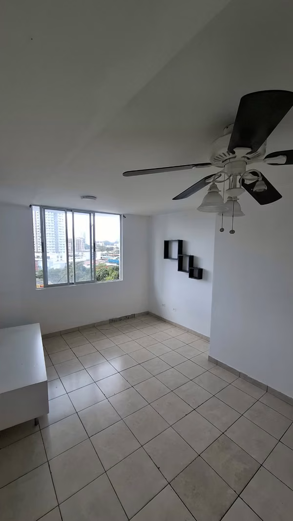 Apartment for sale in Via España PH Plaza Valencia