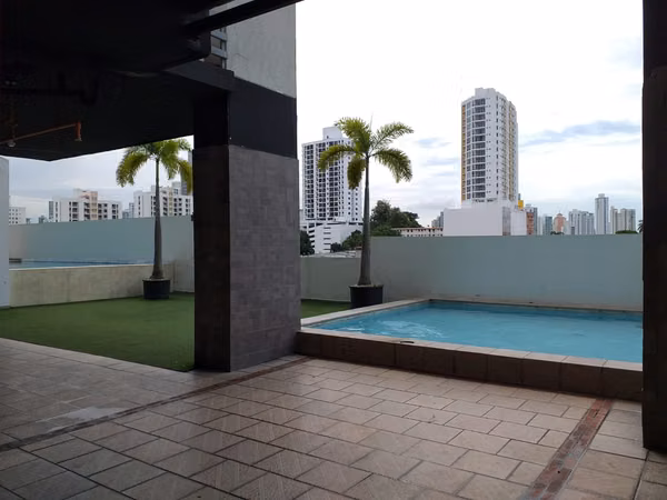 Apartment for sale in Via España PH Plaza Valencia