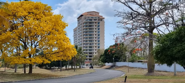 Apartamento de Lujo | Vista al Mar en PH Las Olas | Vistamar Golf, Beach & Marina Resort